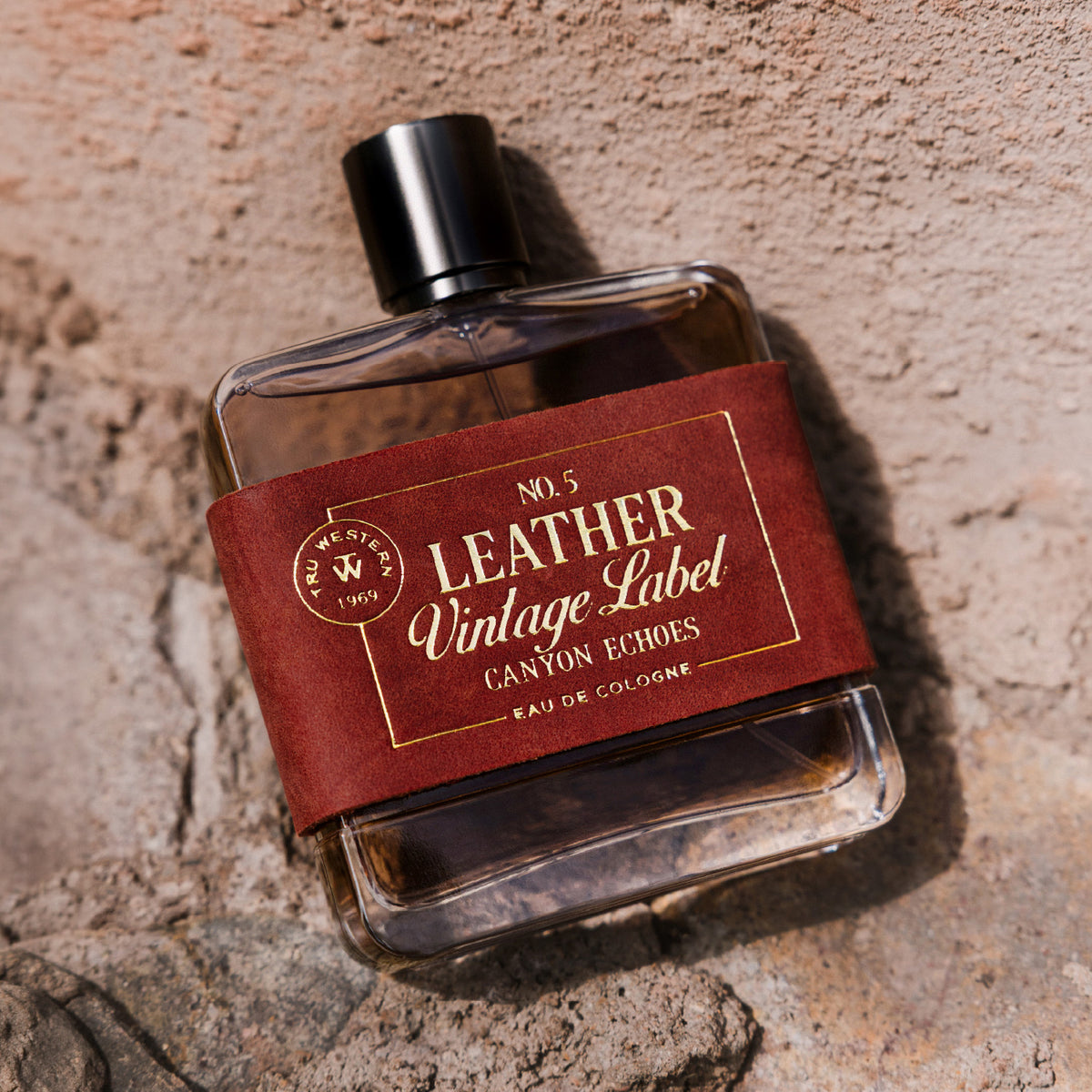 No. 5 Leather Vintage Label Canyon Echoes